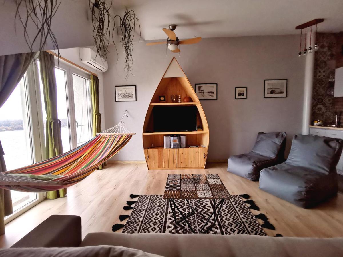 Gardos Riverview Apartament