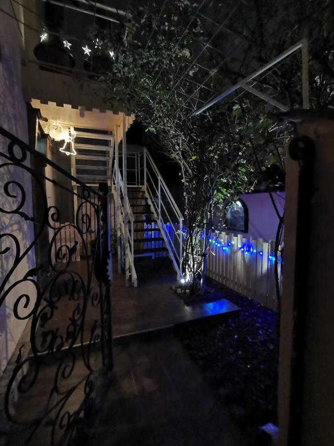 Gardos Riverview Apartment *